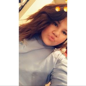Meet your Posher, Brianna